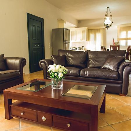 Villa Niriis Áyios Nikítas 외부 사진